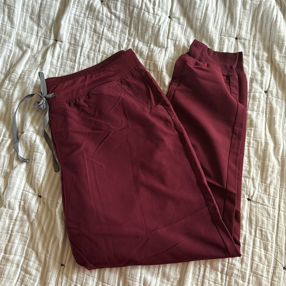 Maroon figs scrub pants xxl tall